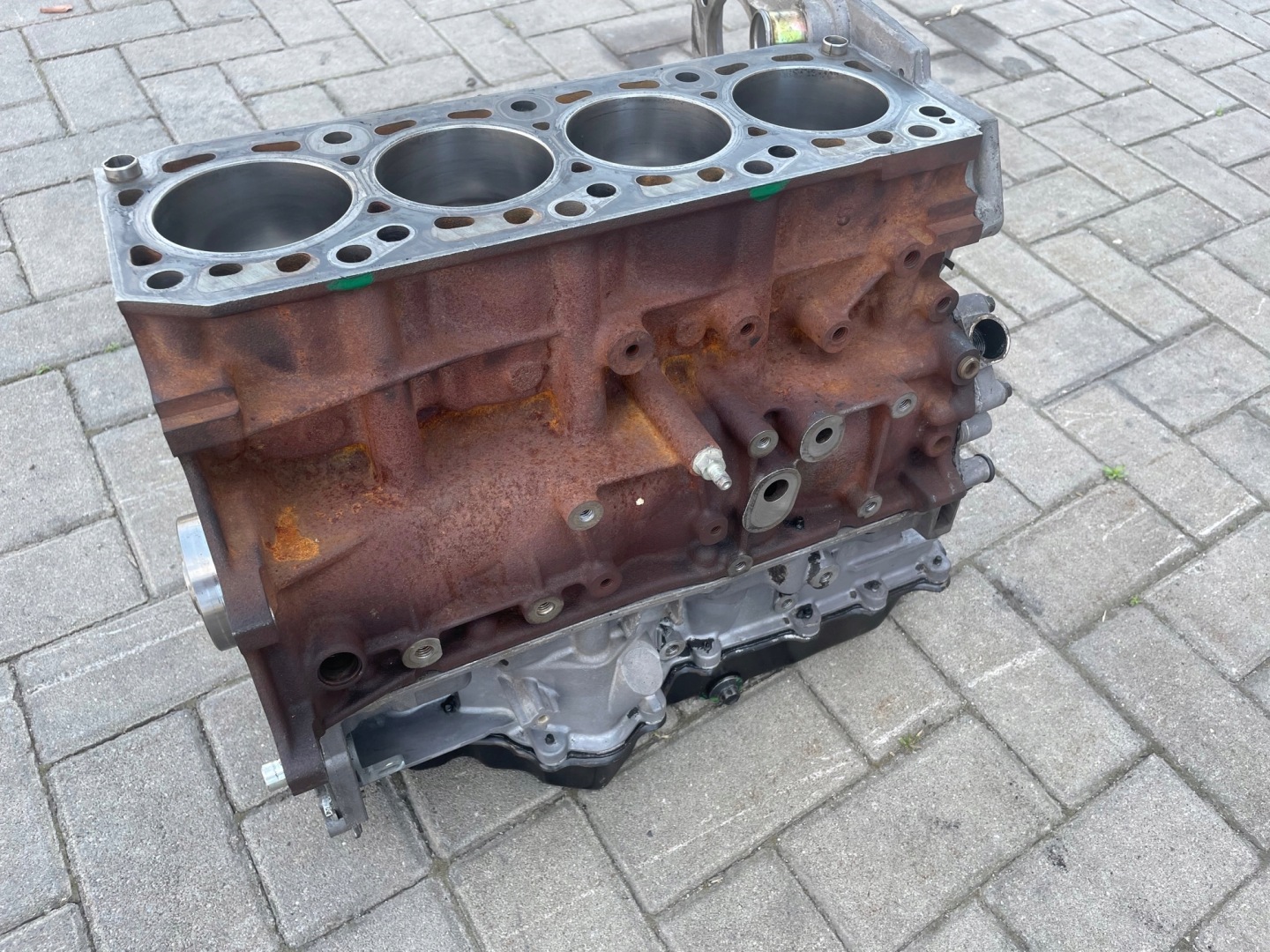 Dol of the engine engine 1.8 TDCI FORD S-max C-max Connect Galaxy 2006-12r