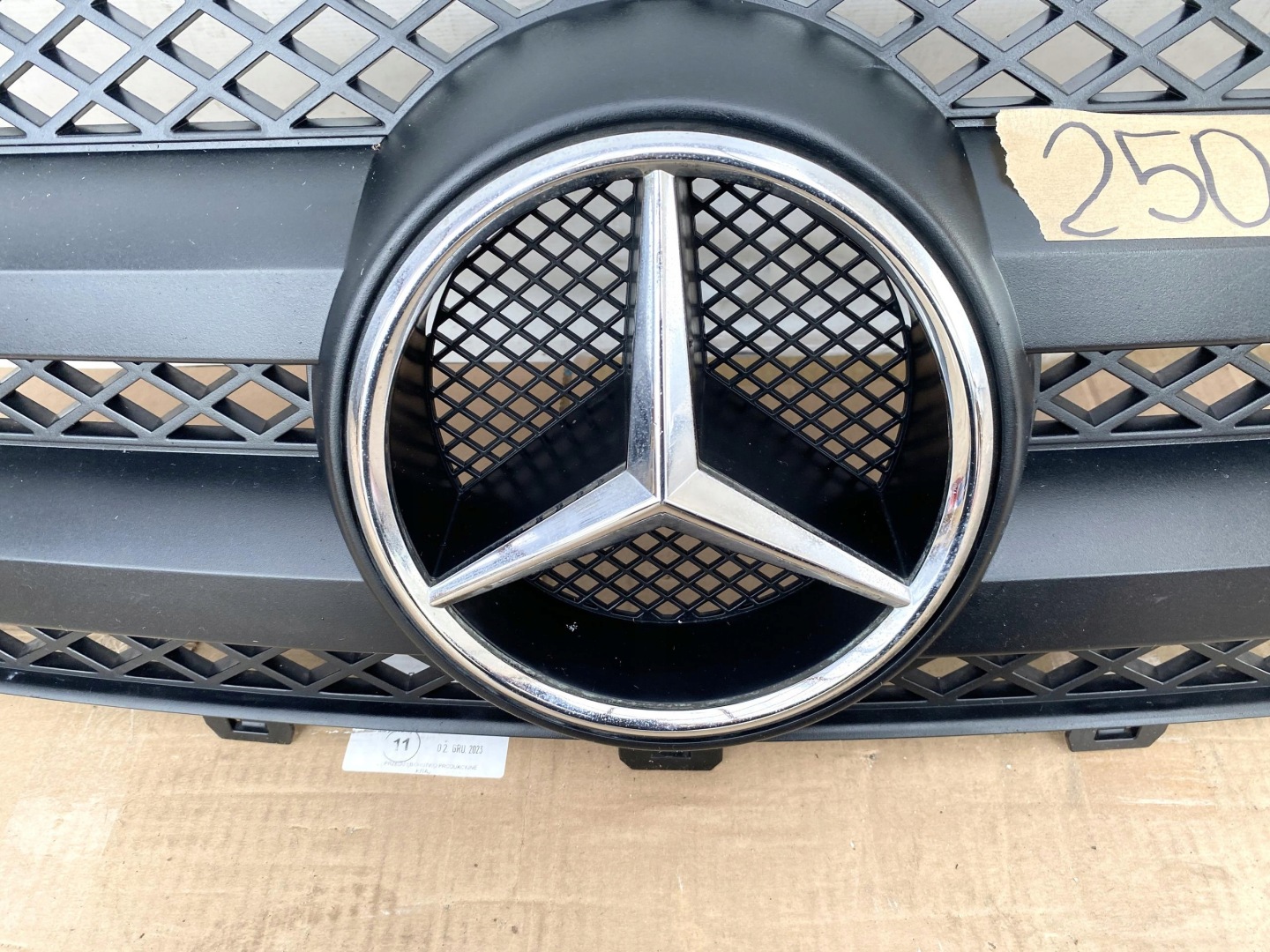 SPRINTER 906 06- grill grille covering front logo CHROM originál