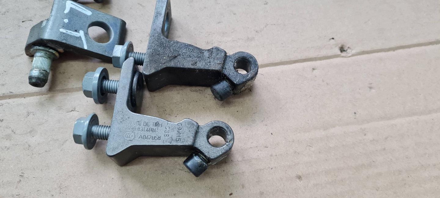 A6 C7 4G LIFT hinge hinges door left left rear part KOMPLET LY1P