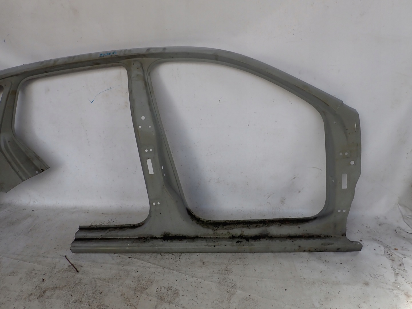 SKODA RAPID SPACEBACK 5JA 12- side right pillar threshold