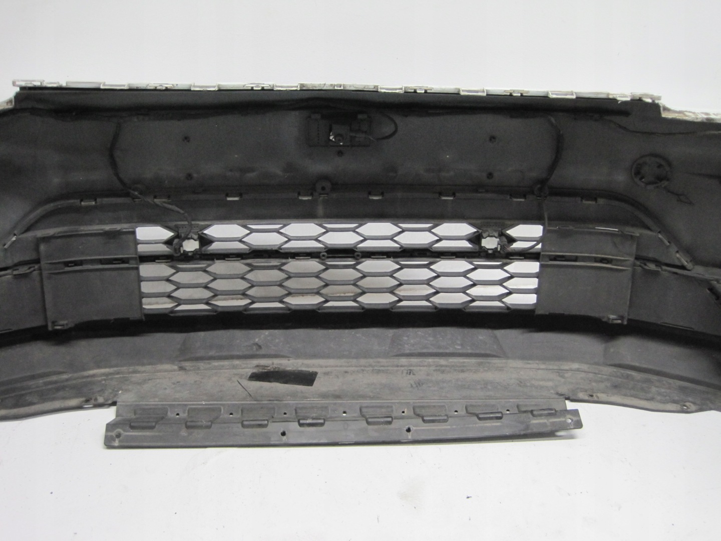 Frontstoßstange VW TIGUAN 5NA 4 PDC 17R vorne