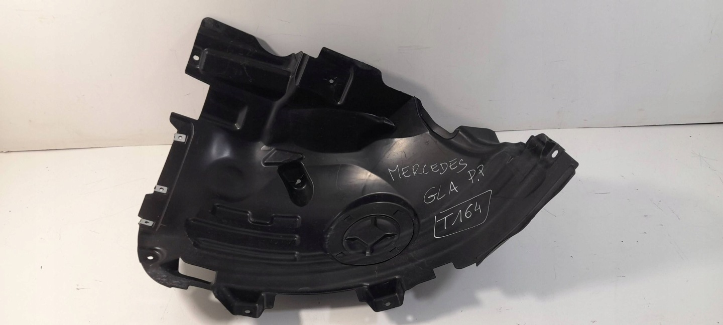 Mercedes-Benz GLA H247 mudguard front right A2478840200 (T164)