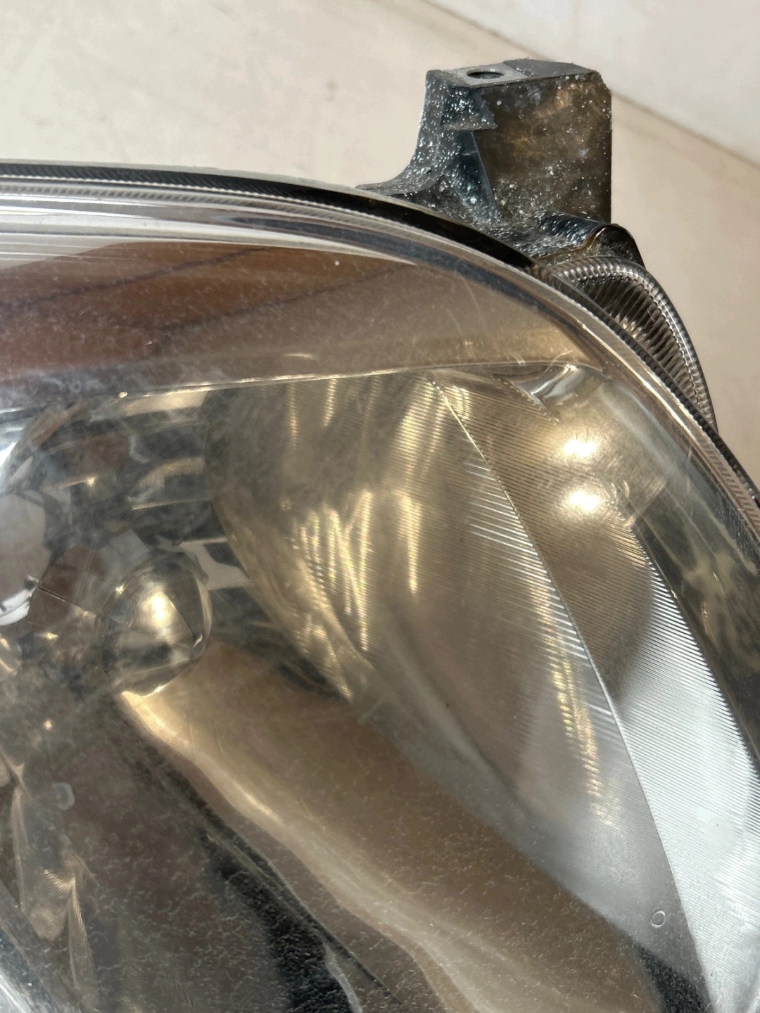 light front front left Toyota Prius II Uk Anglik