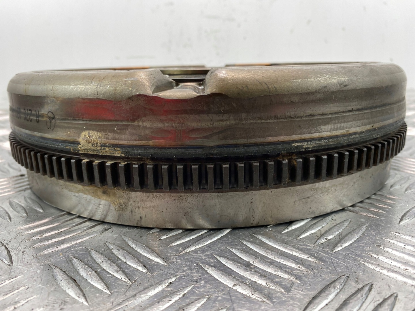 A W176 MERCEDES wheel flywheel A2700300305