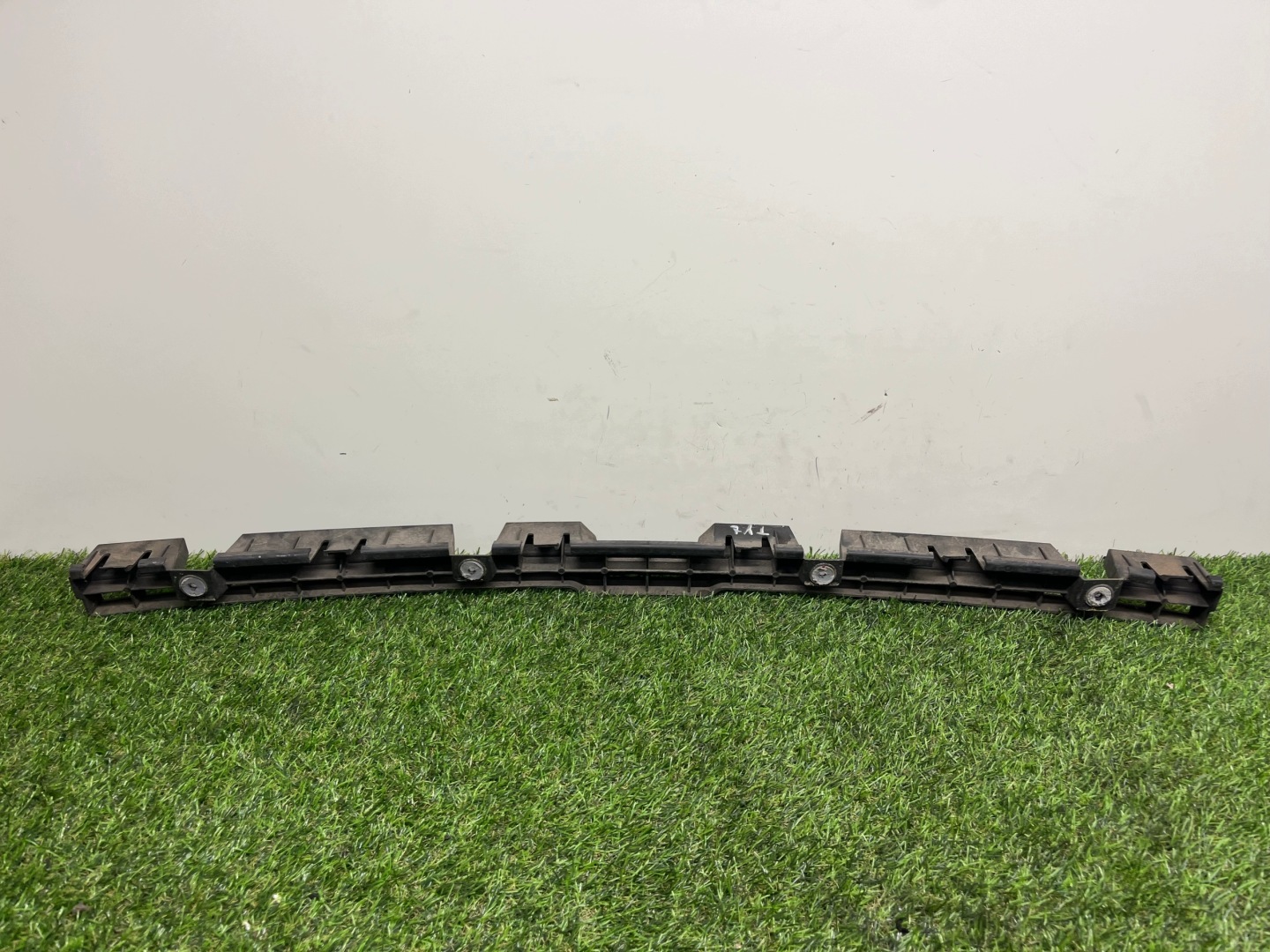 bumper bracket central rear part OPEL AMPERA 1 22820091