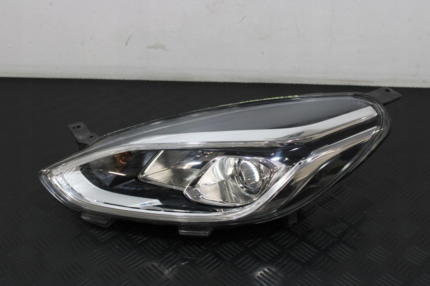 light left front LED H1BB-13101-CJ FORD FIESTA MK8