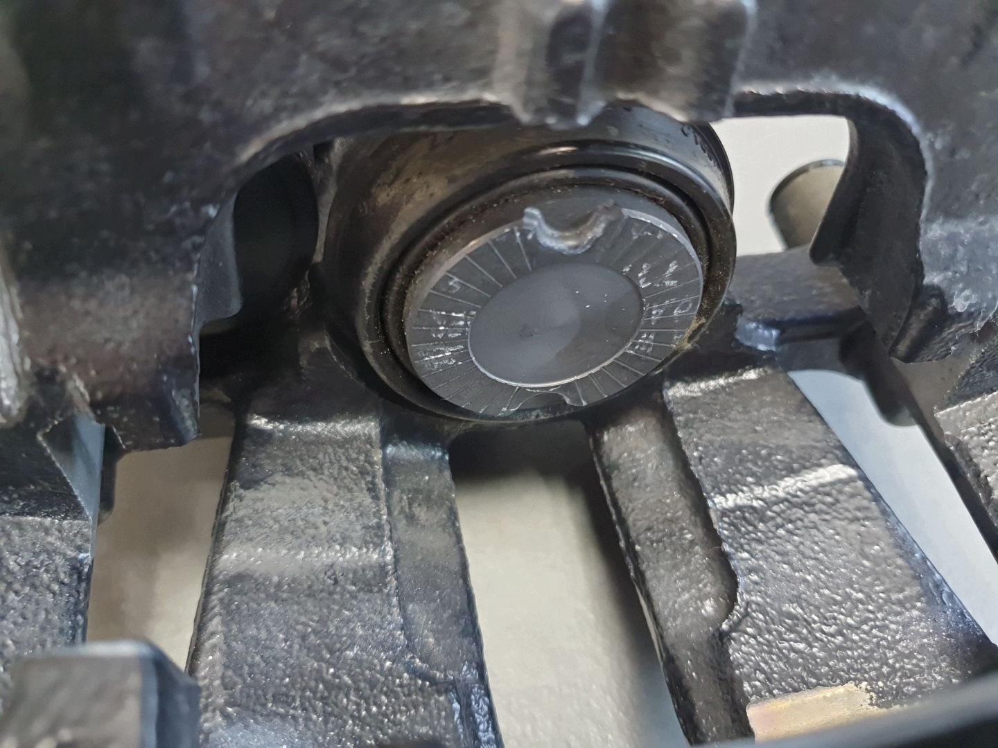 Cupra Leon IV caliper brake left rear part rear 5WA615405AE