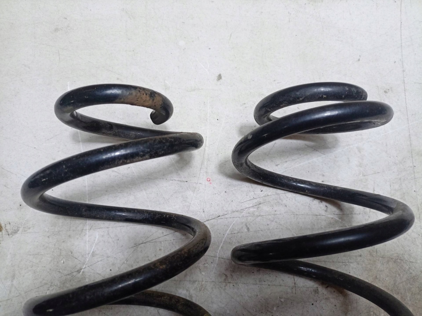 spring springing rear part Mazda CX-5 2014