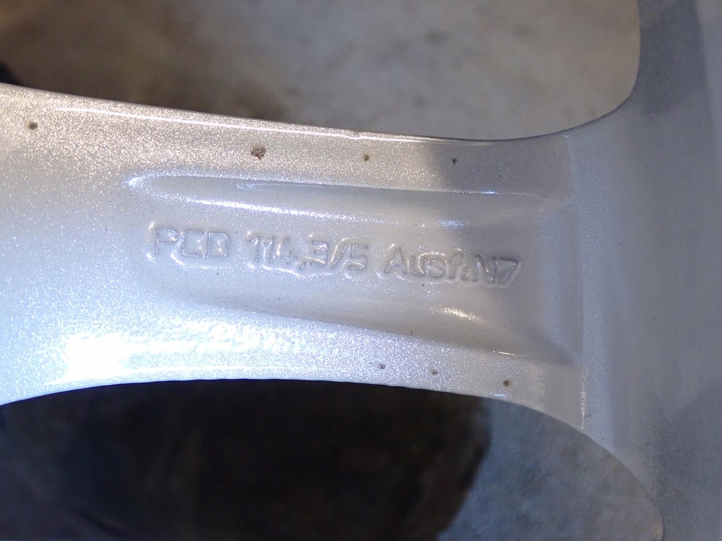 disk disk NISSAN 5x114,3 ET40 6,5J 15"