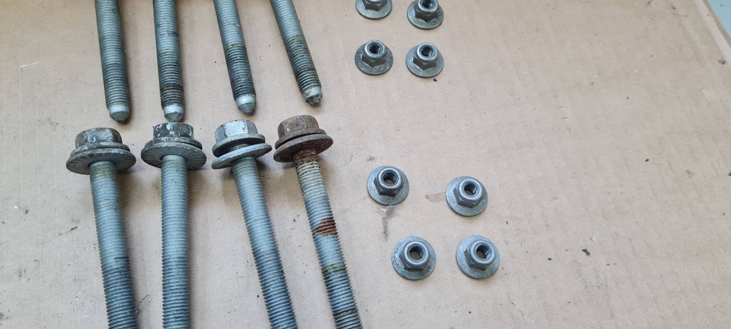 A6 C7 4G screws springing front axle beam axle beam A7 4G A4 B8 S4 A5 8T