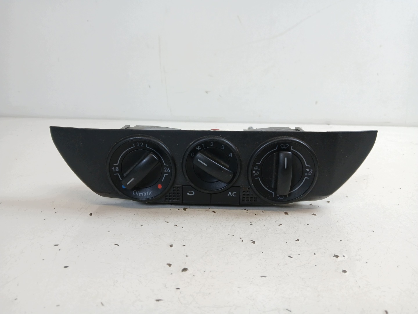 VW POLO 9N PANEL klími klimatizaci 6Q0820045E
