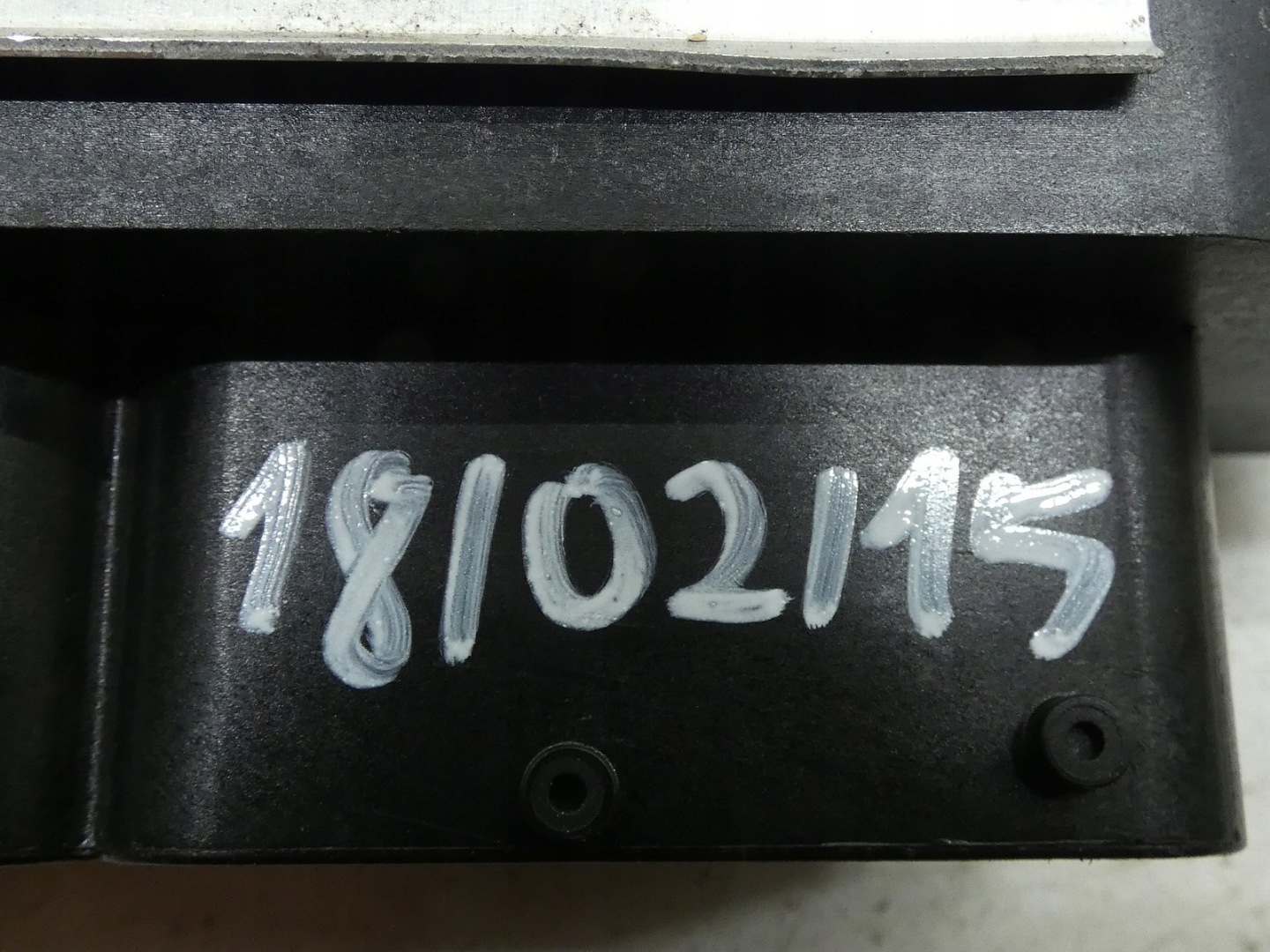 computer control unit of the engine VW GOLF VII E-GOLF EAZA 0EA907309A