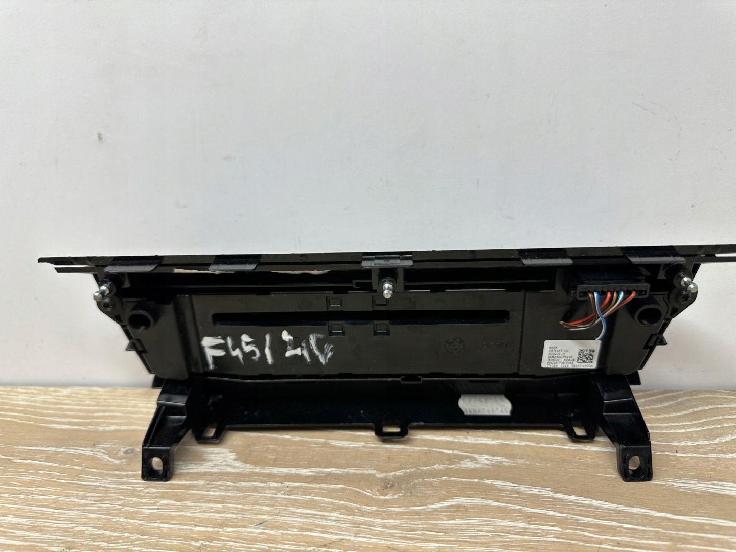 BMW F39 F45 F48 control panel RADIA 9357783