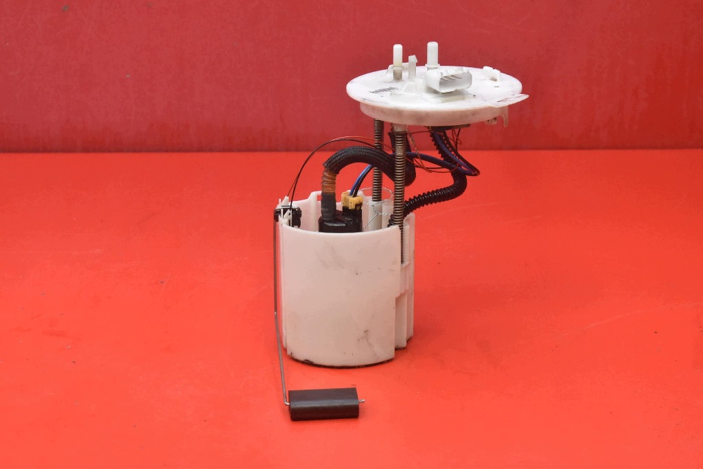 pump feed pump 15776410 OPEL INSIGNIA A 2.0 CDTI 160 KM 08-14