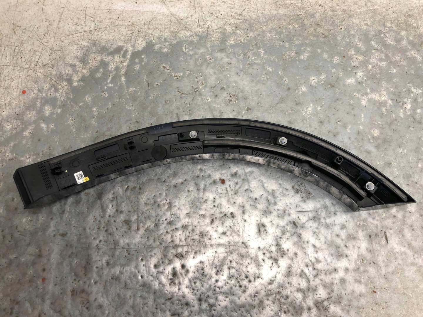 modanatura parafango Destra posteriore AUDI Q8 4MN 4MN854819A