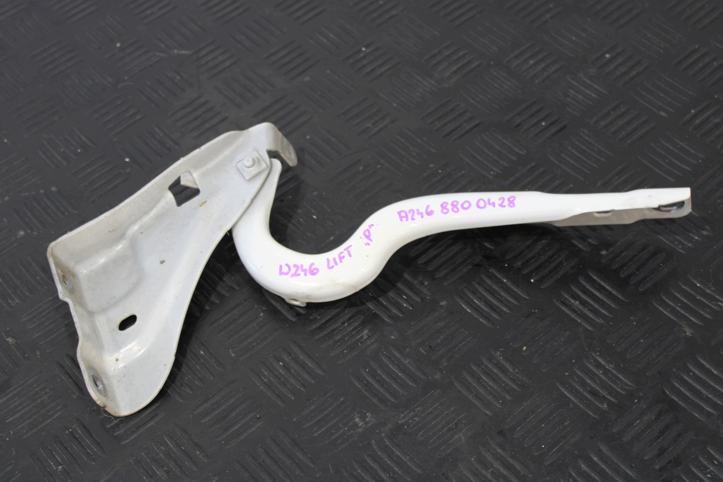 hinge bonnets right A2468800428 MERCEDES B-class W246 LIFT