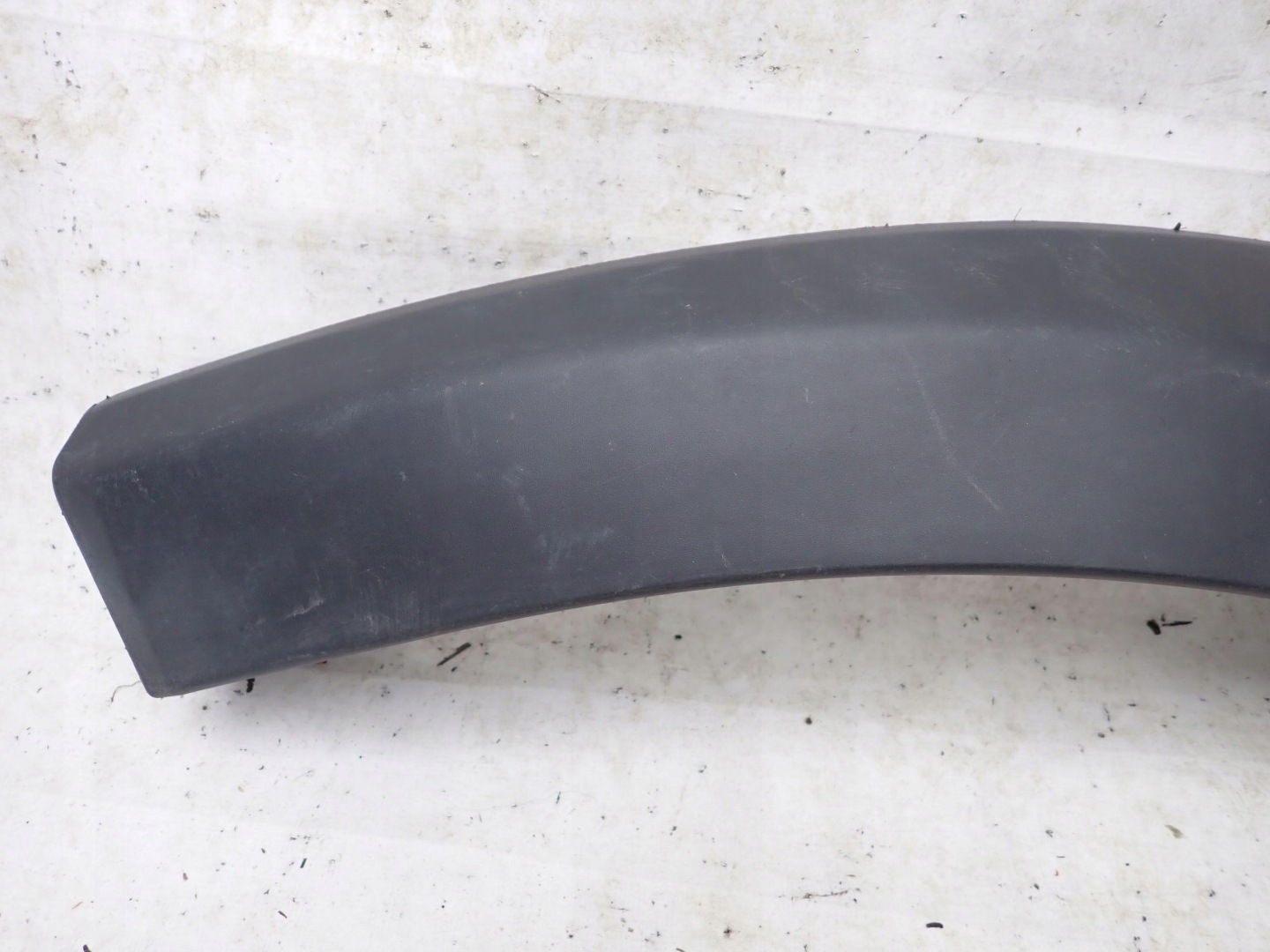 RANGE ROVER VELAR 17-> moulding cap left rear part
