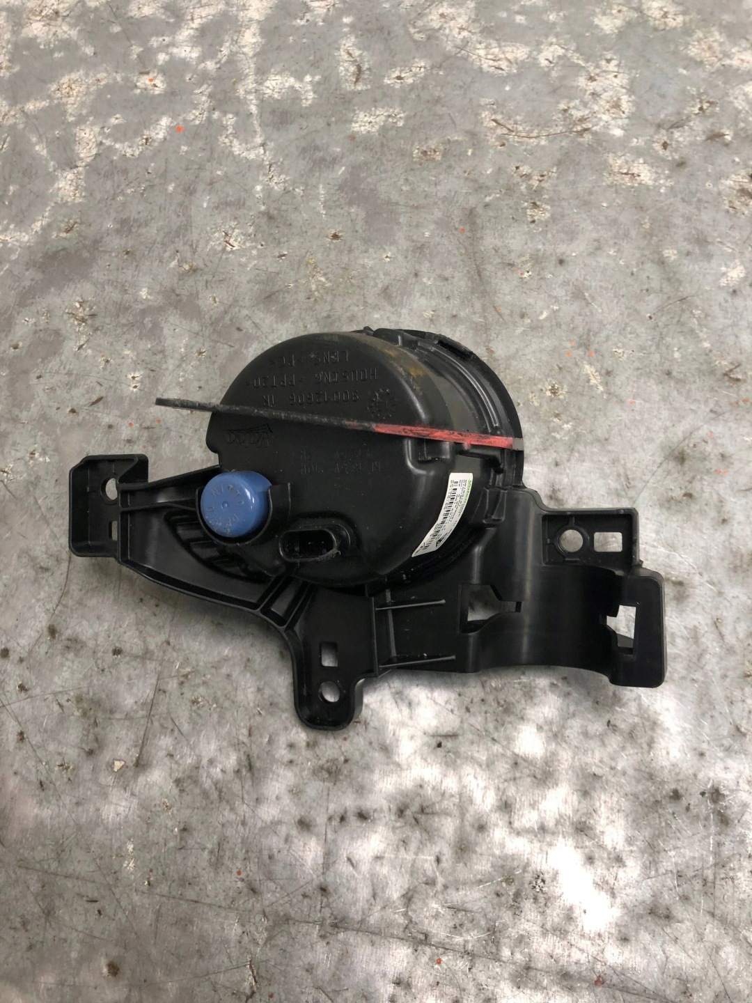 fog light right front PORSCHE CAYENNE 98163115402