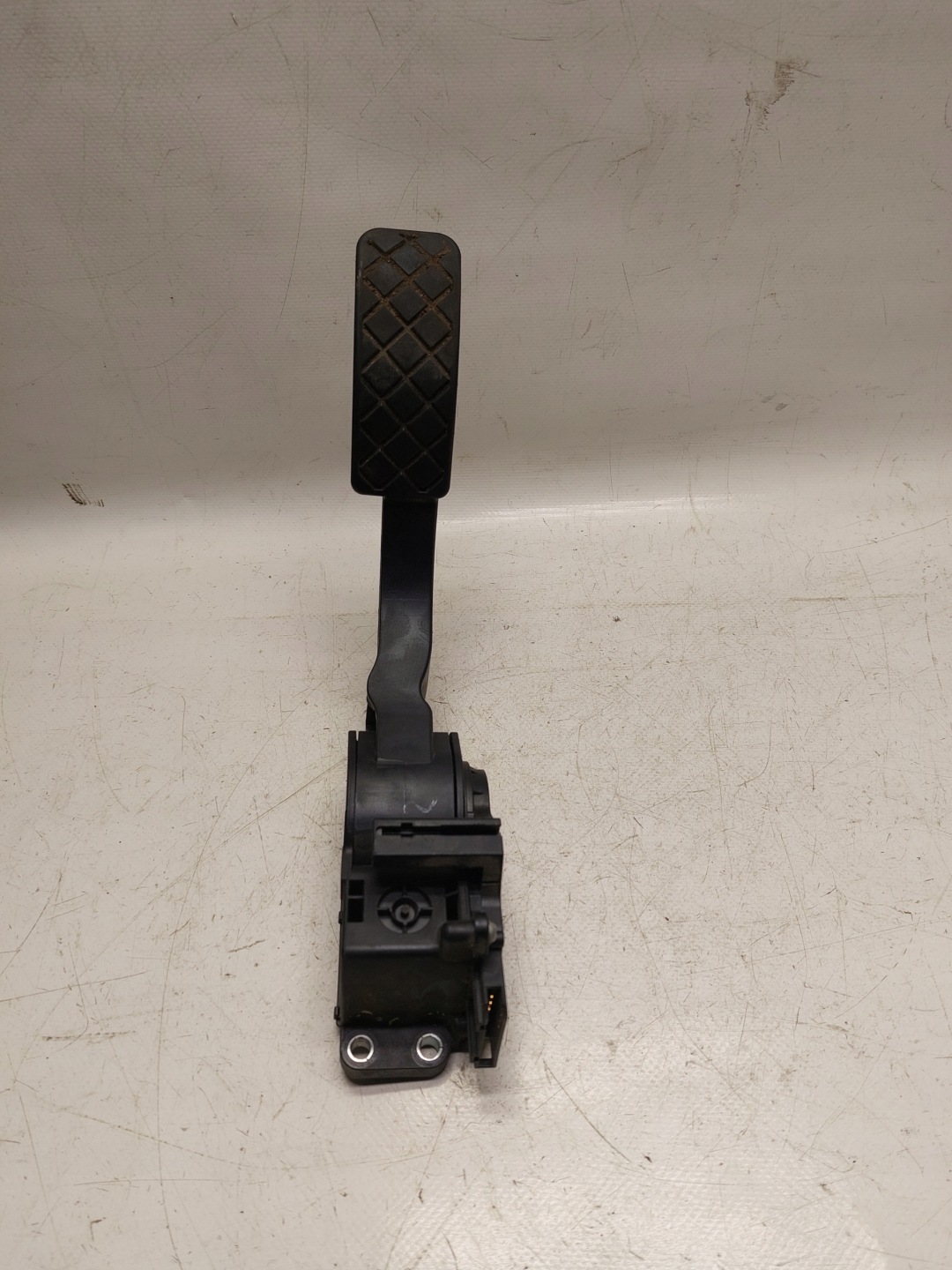 Pedal potentiometer Gas AUDI A4 B8