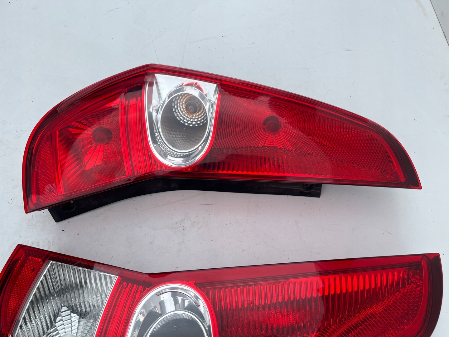 light right left rear part Suzuki SPLASH 07-14r.