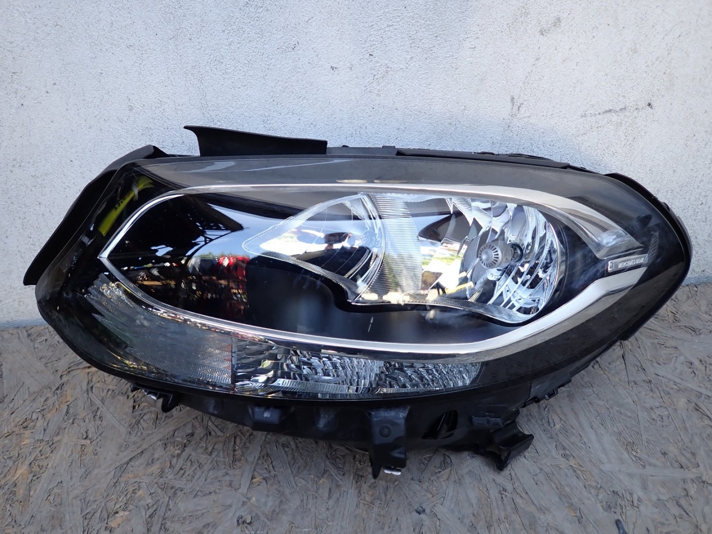 light left REFLEKTOR left MERCEDES B KLASA LIFT 246 15- A2468205361 167