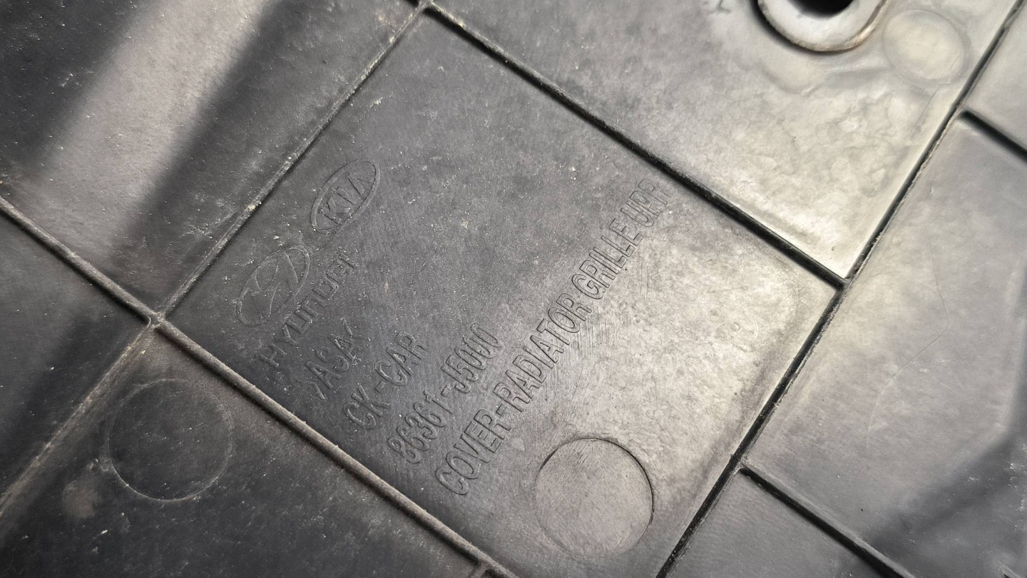 Blende Abdeckung 86363-J5000 Tueroeffner KIA STINGER GT