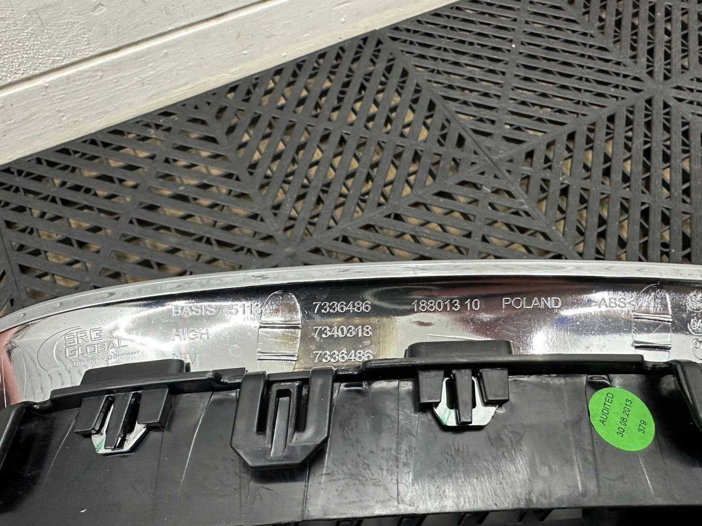 grille radiator (grill) front side right BMW 5 GT F07 7336486