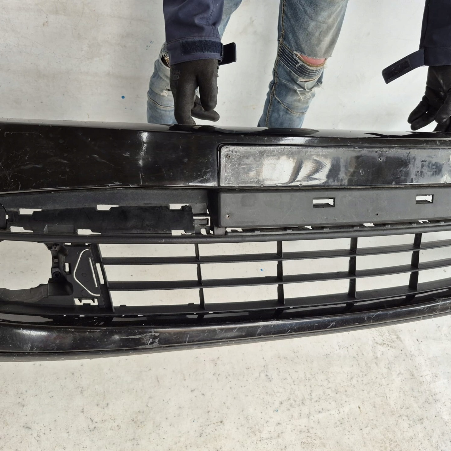 RENAULT LAGUNA III 3 07-13 bumper front front SPR