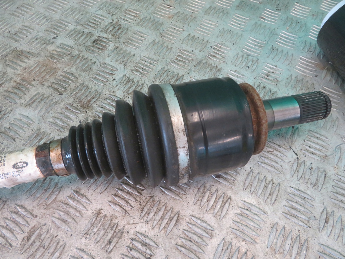 semi-axis left rear part RANGE ROVER VOGUE L405 3.0D 17R CPLA4K139CE