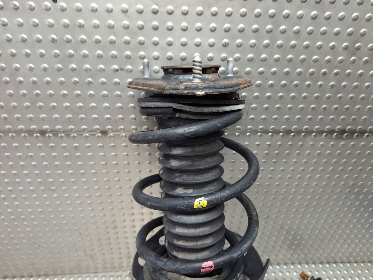 shock absorber right front LEXUS UX 18
