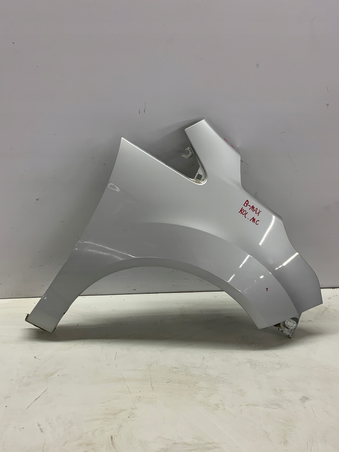fender right front right front FORD B-MAX (2012-2017) 1.5 TDCI colour MC