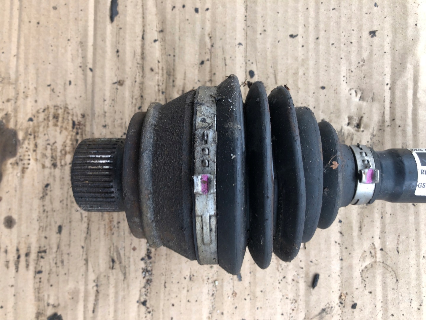 semi-axis left right AUDI A4 B8 8K0407271Q