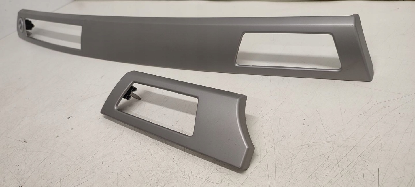 Dekory Moulage du tableau de bord Console BMW E91 320i