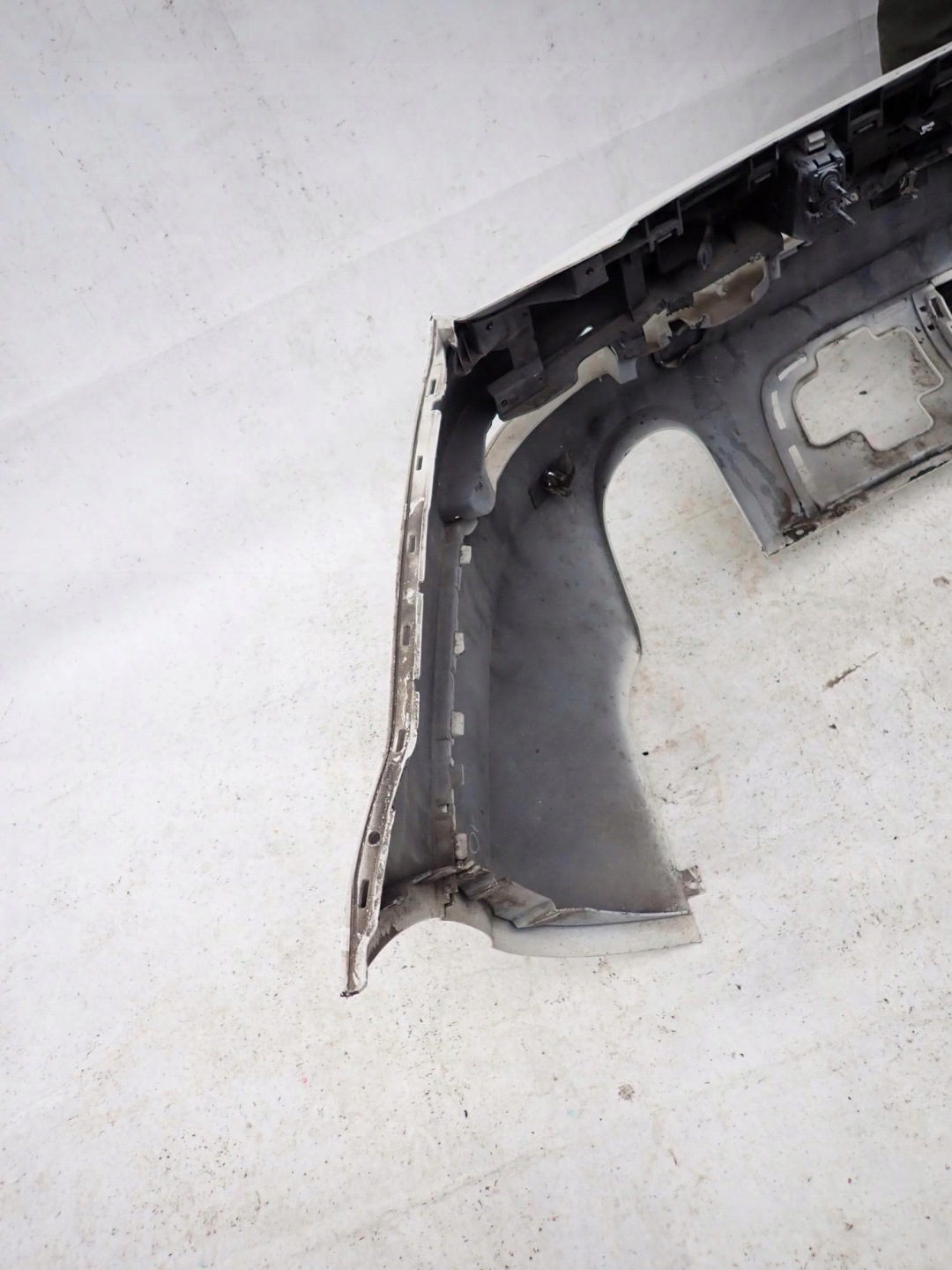 AUDI Q7 e 1 4L S-LINE 05-09 Paraurti posteriore posteriore PDC