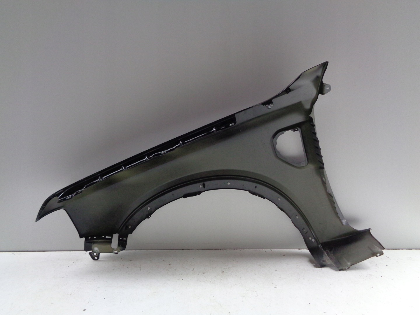 fender right front FORD RANGER 22- NR 50455