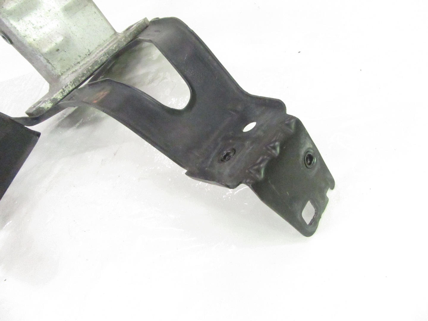 pillar iron right front okular beam tip BMW 5 e60 e61