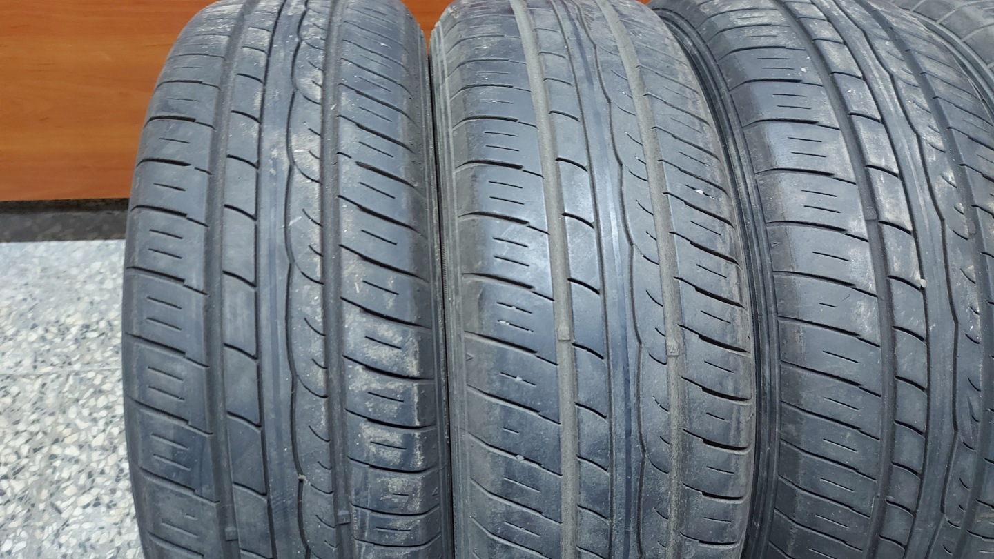 DUNLOP SP SPORT FASTRESPONSE 175/65R15 tyres summer 5,5mm