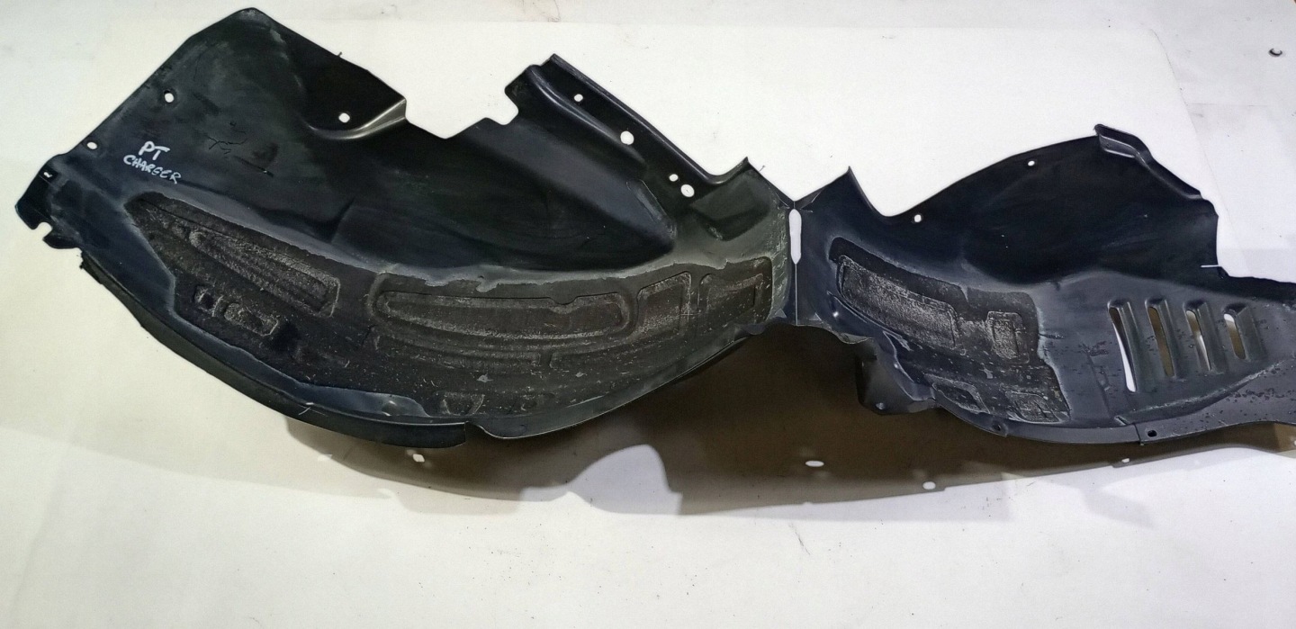 mudguard rear. right right rear part cover mudguard flap Dodge Charger 6.4 SRT 2015