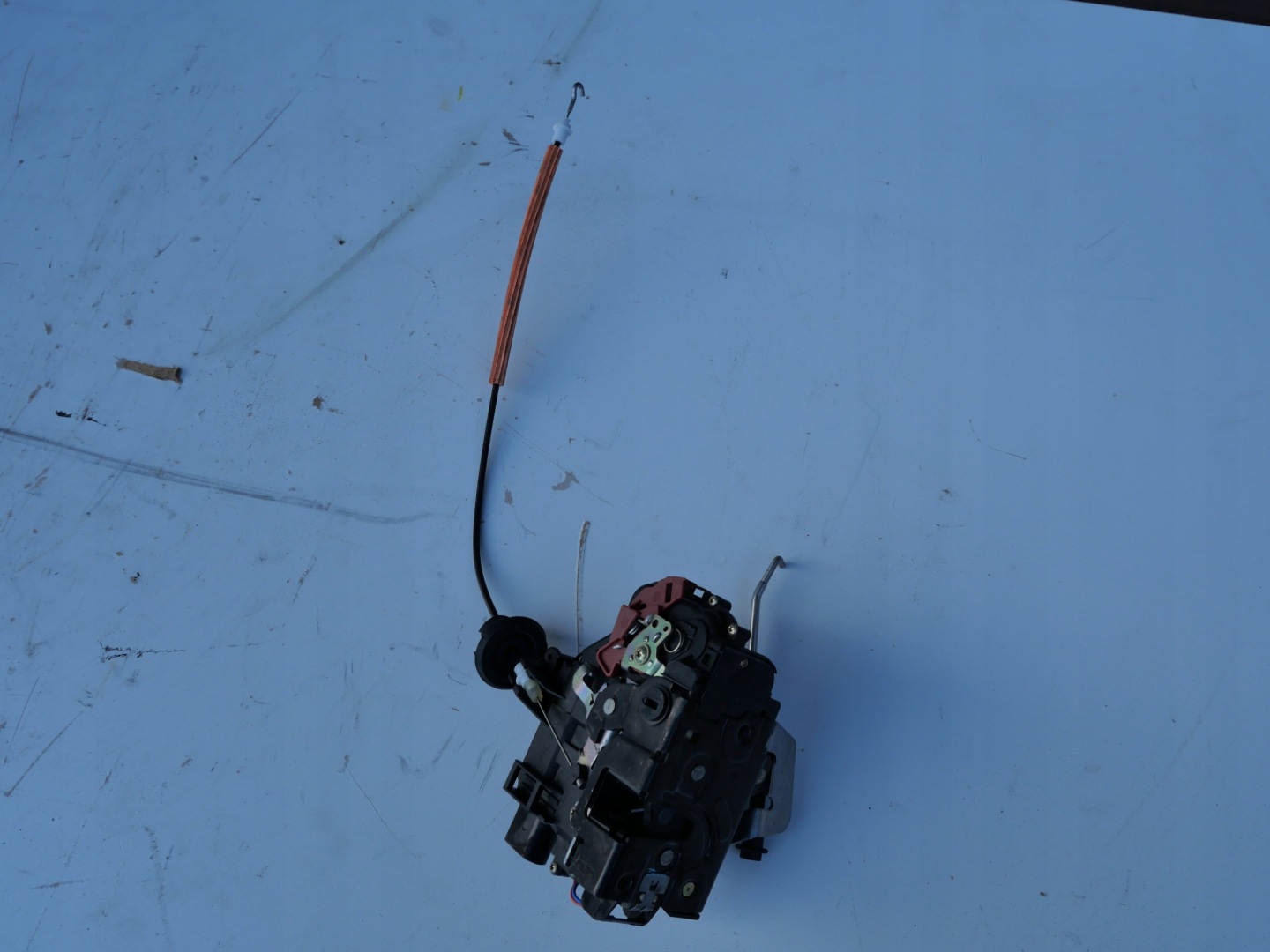 AUDI A4 B6 lock door right 8E0839016C