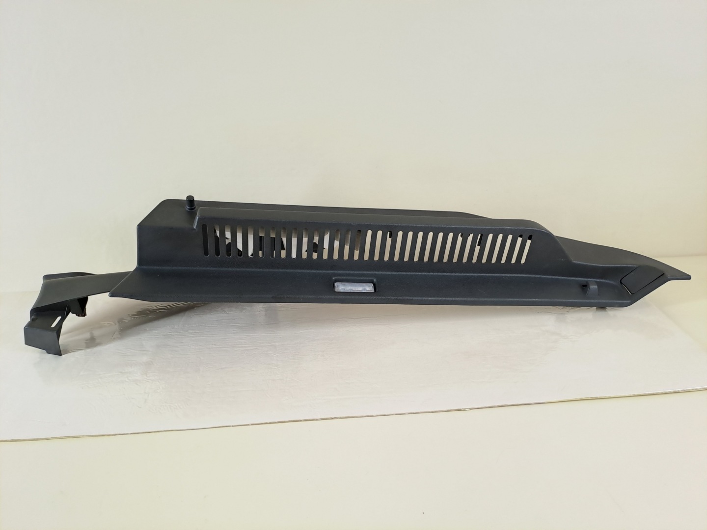 console holder POLKI boot right rear part FORD MONDEO V MK5 17r LIFTBACK