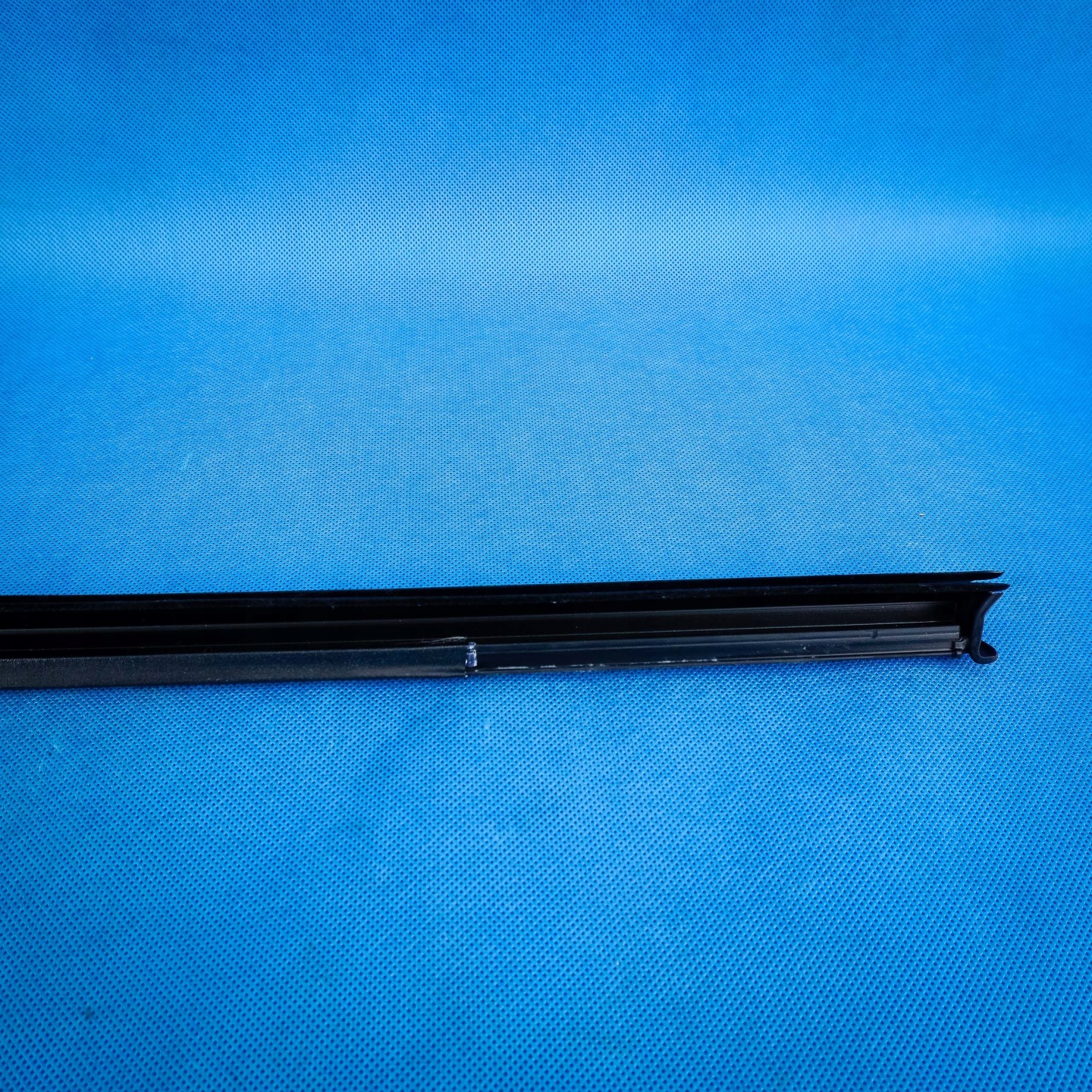 moulding inner dust door rear part left Audi Q3 83A 83A839479B
