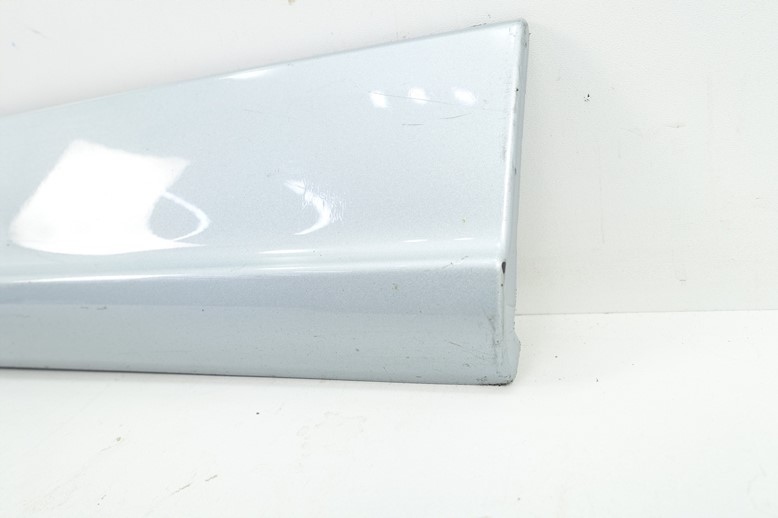 moulding door right front AUDI Q5 SQ5 8R0853960B