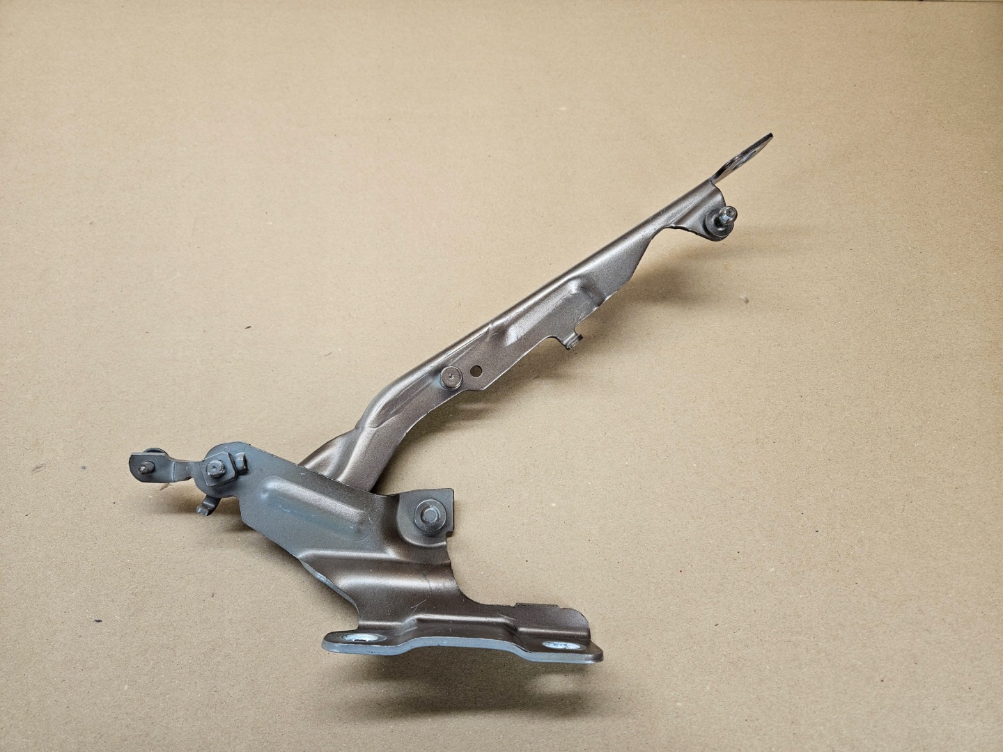 right hinge bonnets VOLVO XC60 2008-2017 colour 494
