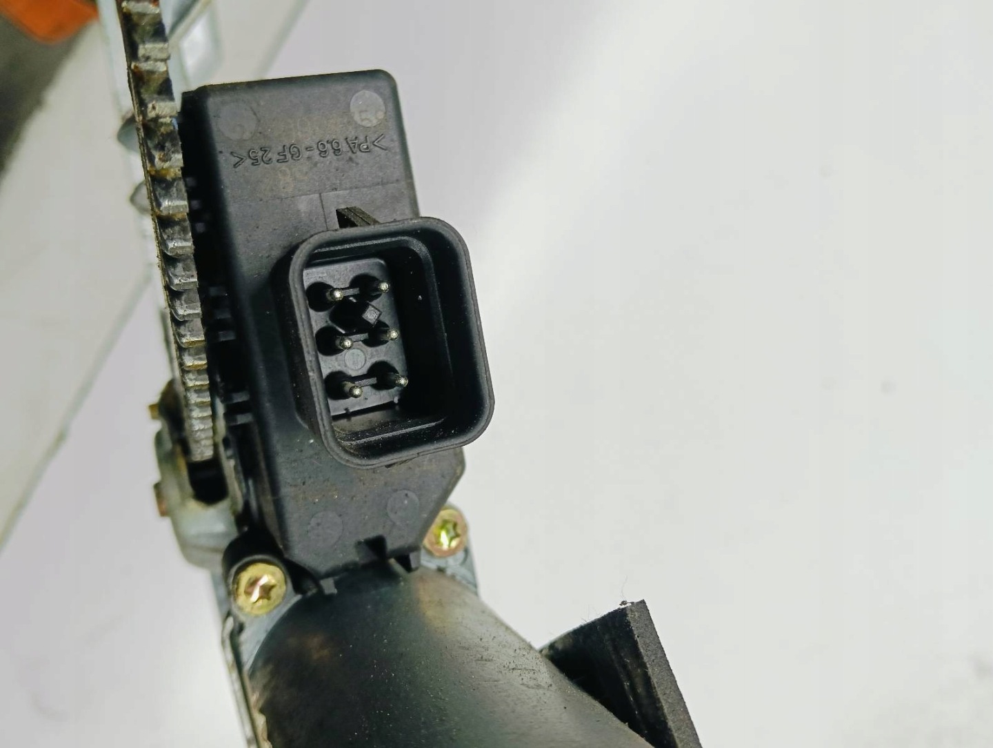mechanism windows electrical left front Opel ZAFIRA A 90579355