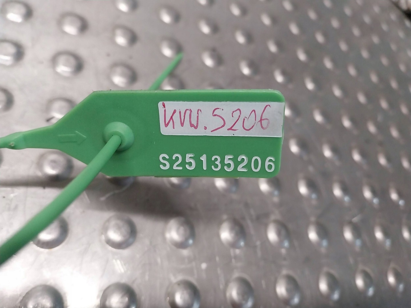 computer control unit of the engine 045906019CA 0281012195 VW POLO IV 1.4 TDI