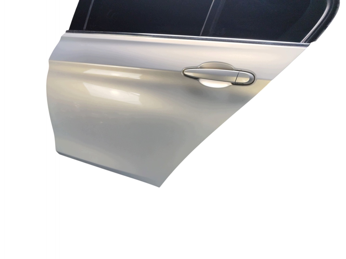 tür links heck BMW F30 (2011-2018) code LAKIERU MONDSTEIN METALLIC (X04)