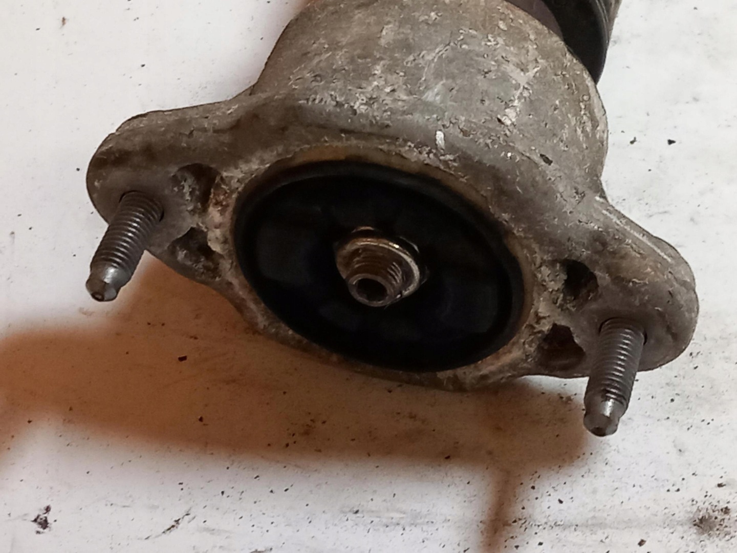 shock absorber rear MERCEDES E-KLASA W207 A2073202530 09-16