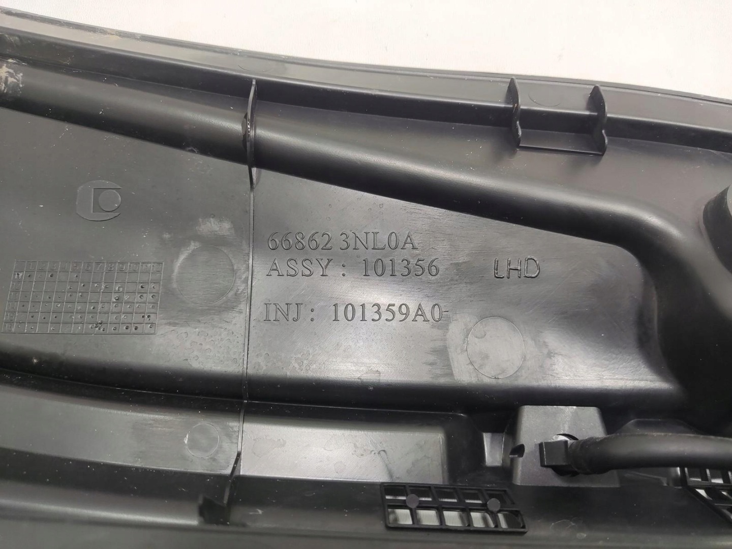 torpedo upper plastic NISSAN LEAF and 2011-2017 66862-3NL0A