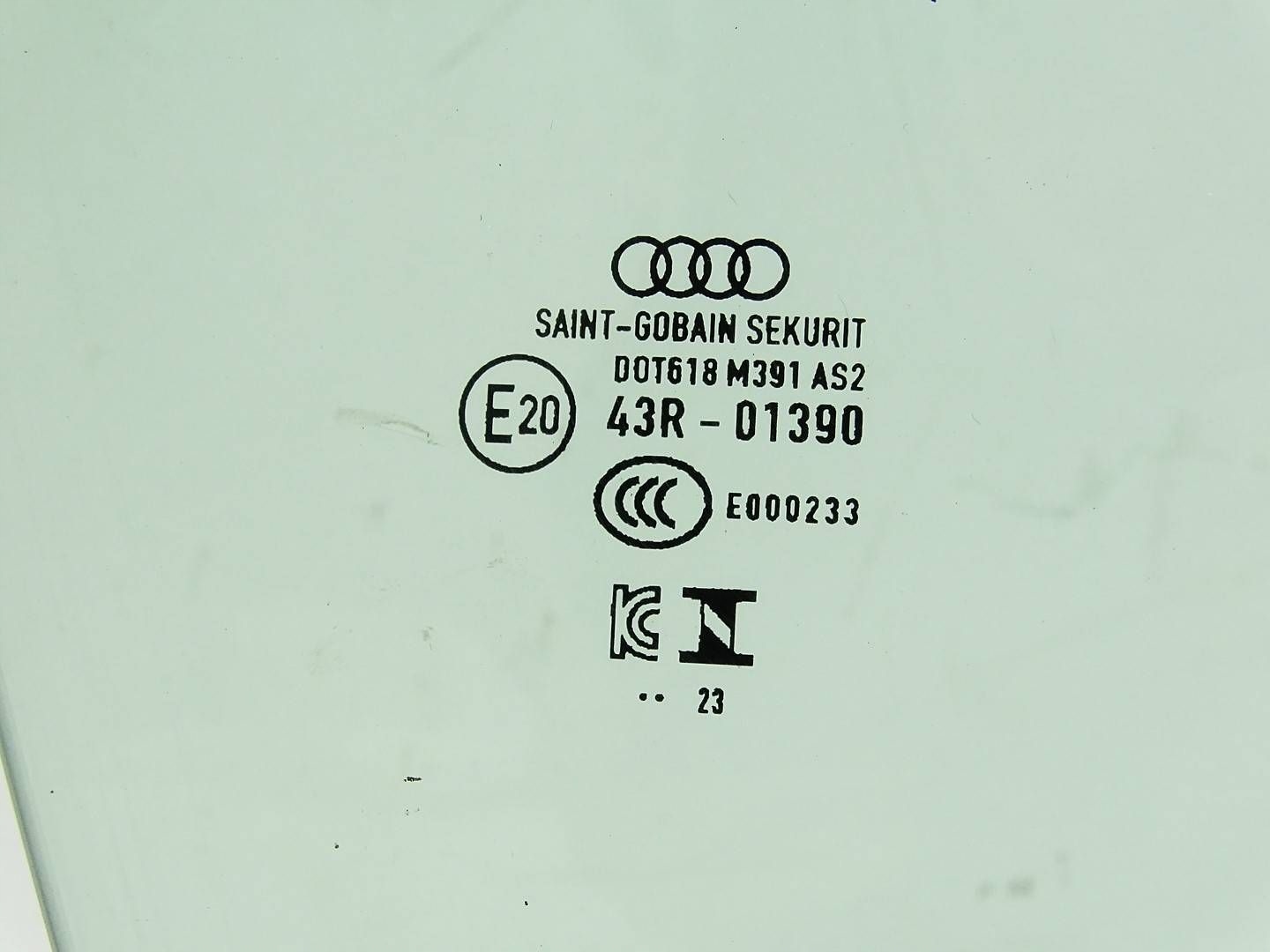 window side door right front right front AUDI A3 S3 8Y 5D AS2 2023