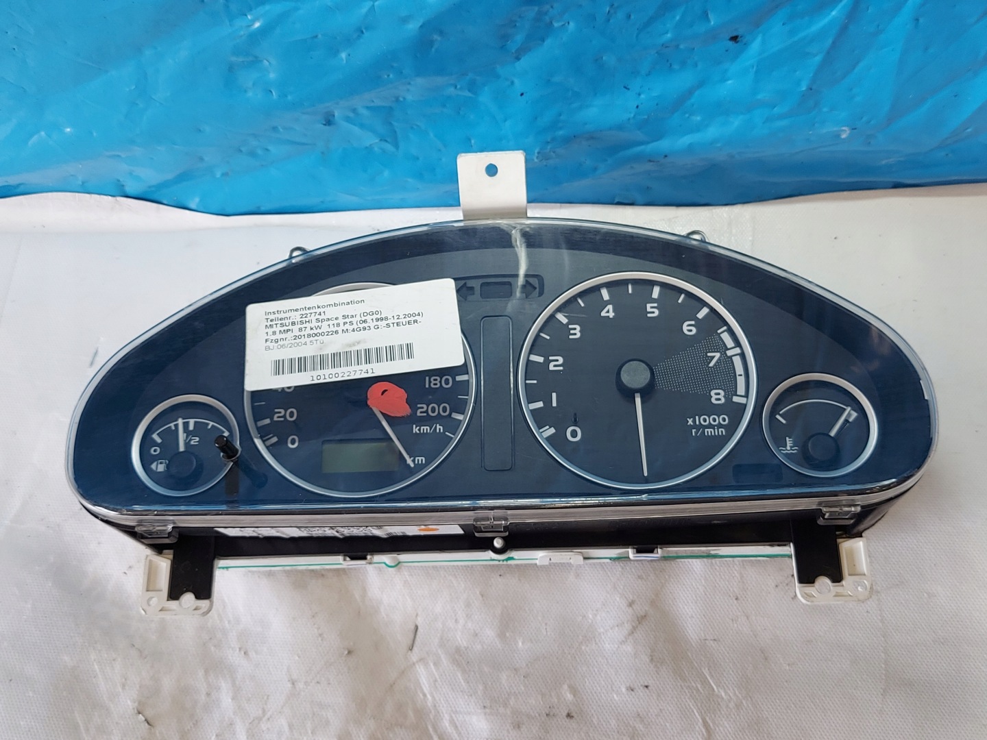 dials clock MITSUBISHI SPACE STAR 1.8 N MR916338